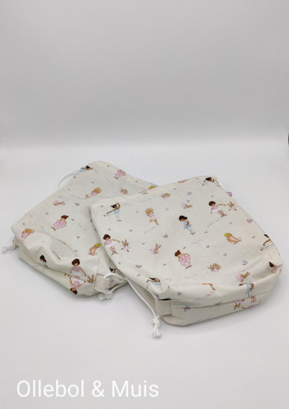 Ballet stof = ONDERWEG