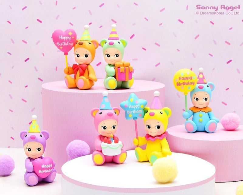 1 Sonny Angel uit Birthday Gift Bear serie