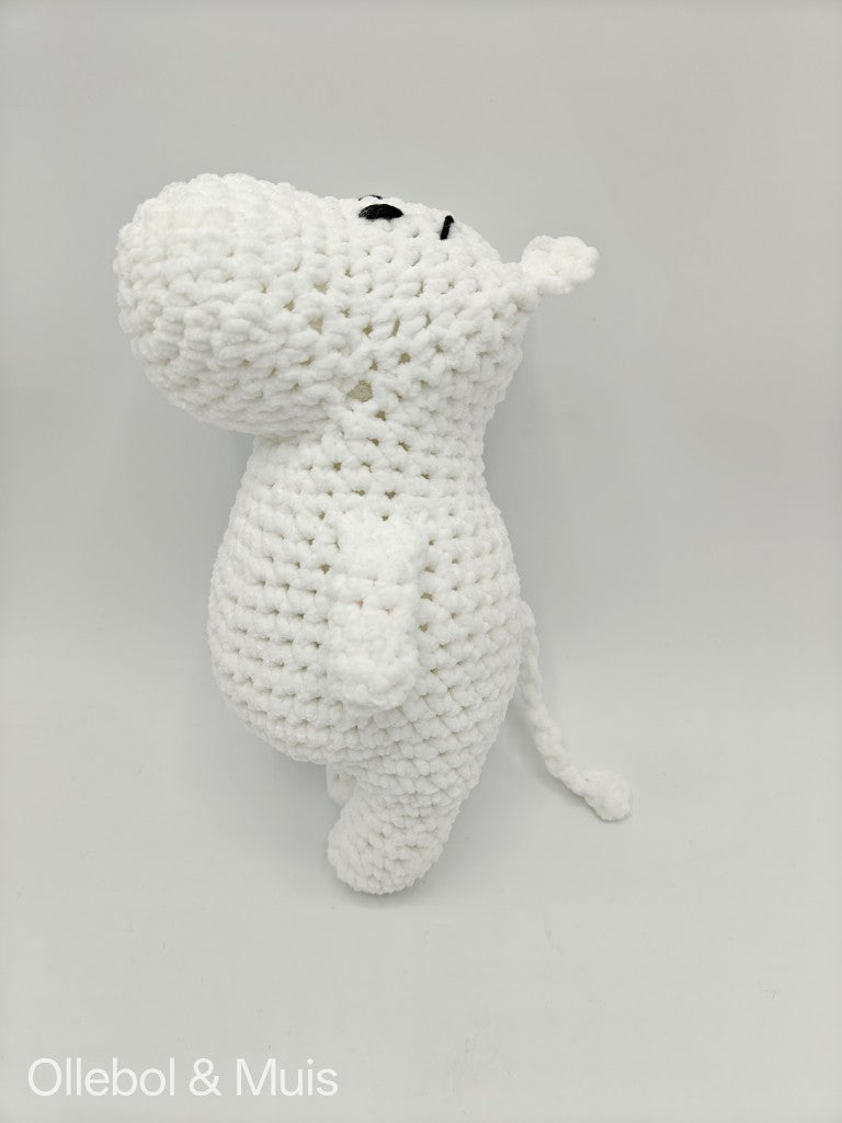 Crocheted Moomin / Snorkmaiden