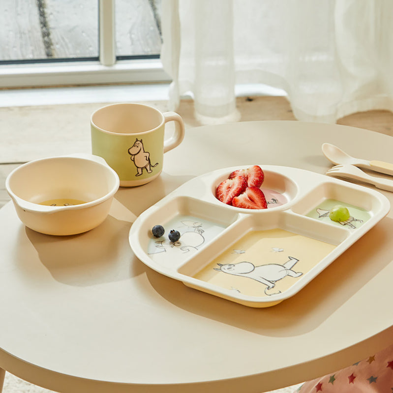 Moomin eetset met Moomin schets