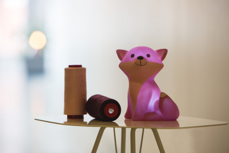 Cesar LED Lamp - Raspberry Purple