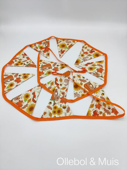 Bunting Halloween Ditsy
