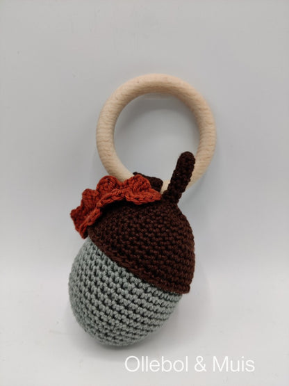 Rattle / teether acorn