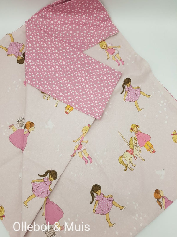 Ava &amp; Friends stof