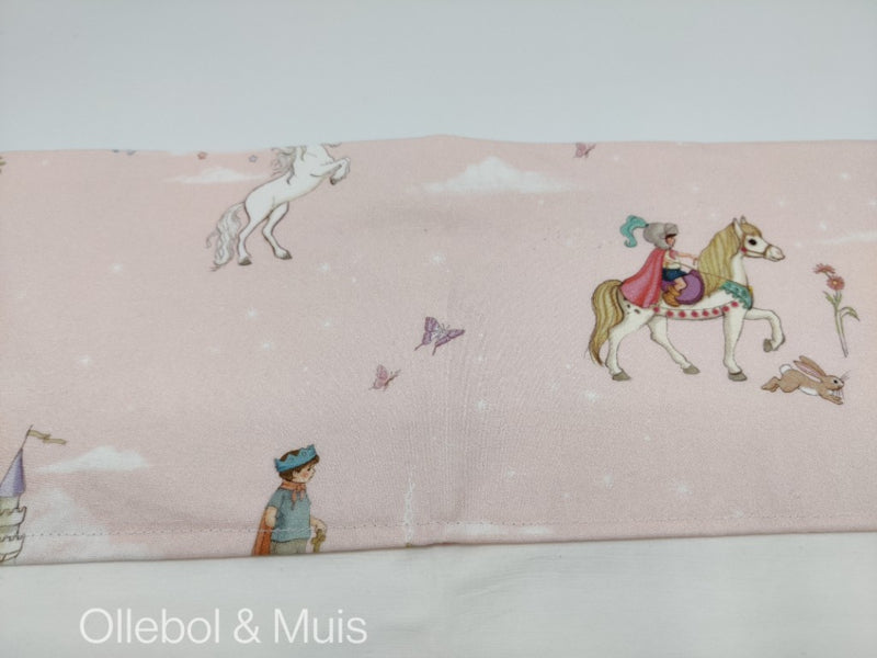 Belle &amp; Boo cot / crib sheet Fairytale Dreams