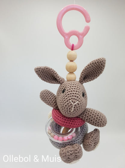 Wagenhanger / Maxi cosi hanger rammelkonijn roze/grijs
