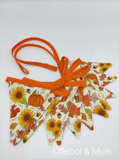 Bunting Halloween Ditsy