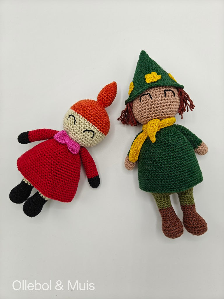 Crocheted rabbit gray with orange trousers