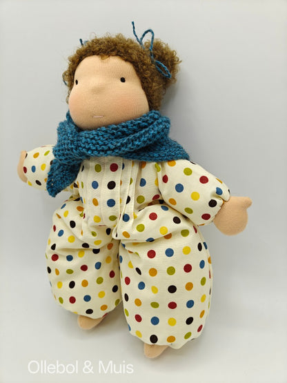 Rag doll brown hair orange apples