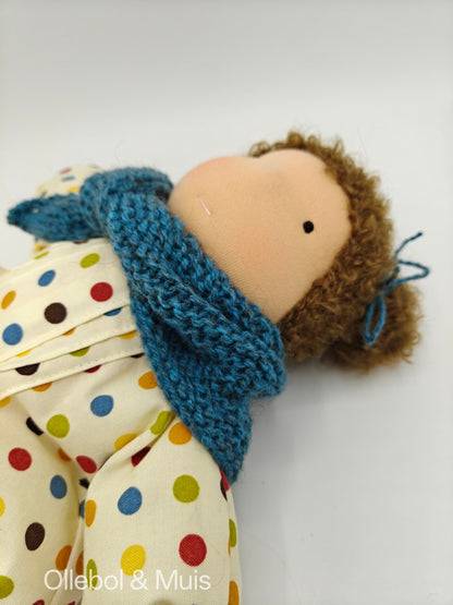Rag doll brown hair orange apples