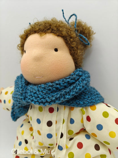 Rag doll brown hair orange apples