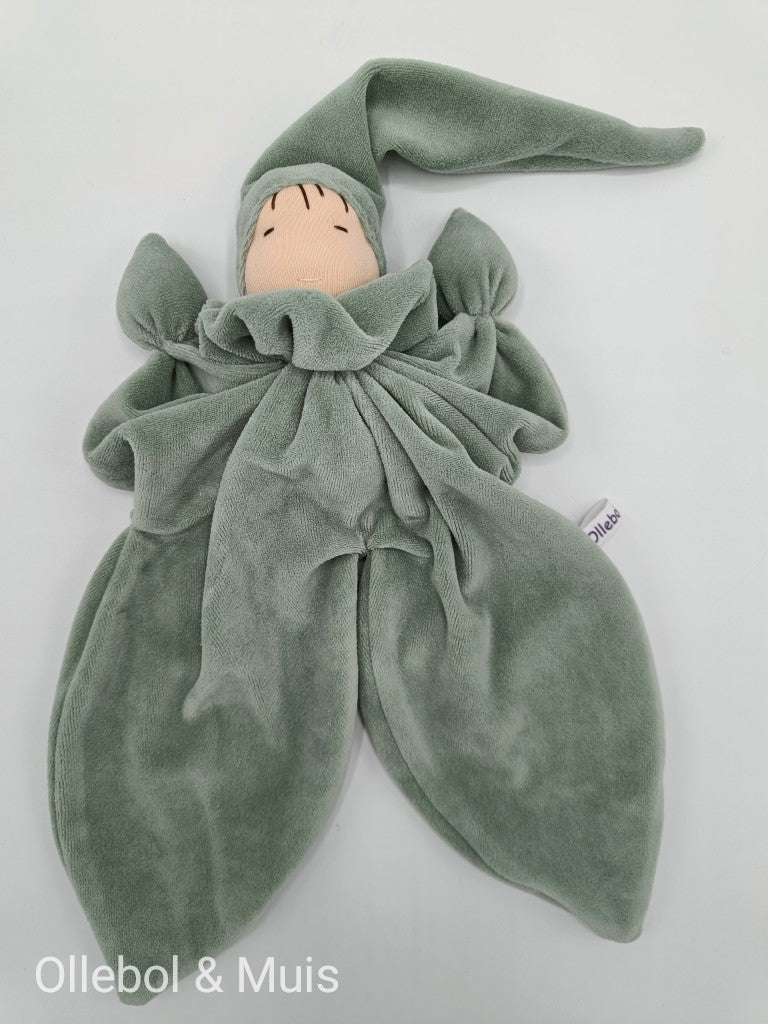 Antroposofisch vlinderpopje saffier vintage groen