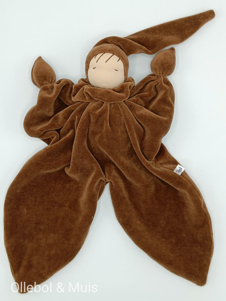 Antroposofisch vlinderpopje chocolade bruin