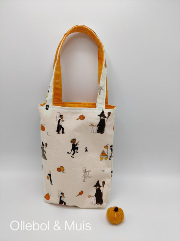 Halloween bag made from Belle &amp; Boo fabric
