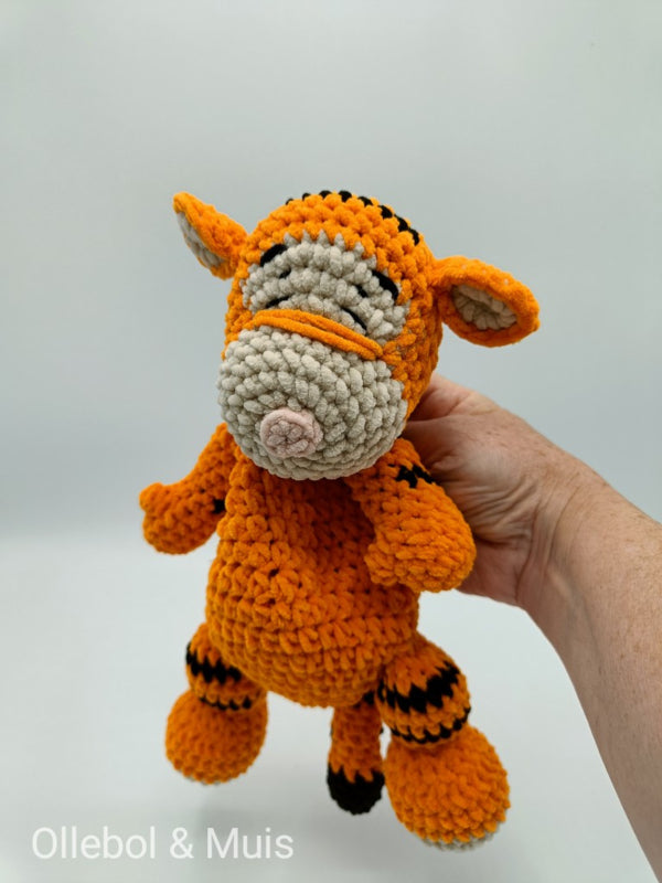 Hug Tigger