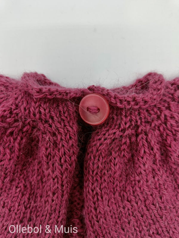 handgebreide vestjes voor poppen 33-38 cm