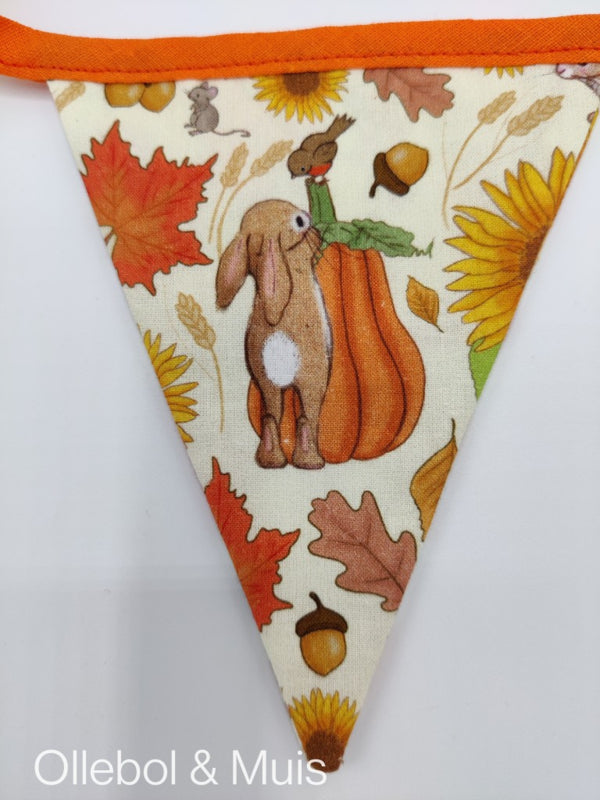 Bunting Halloween Ditsy
