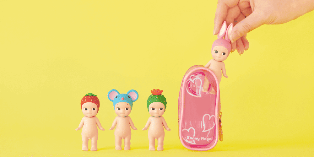 1 Sonny Angel case roze